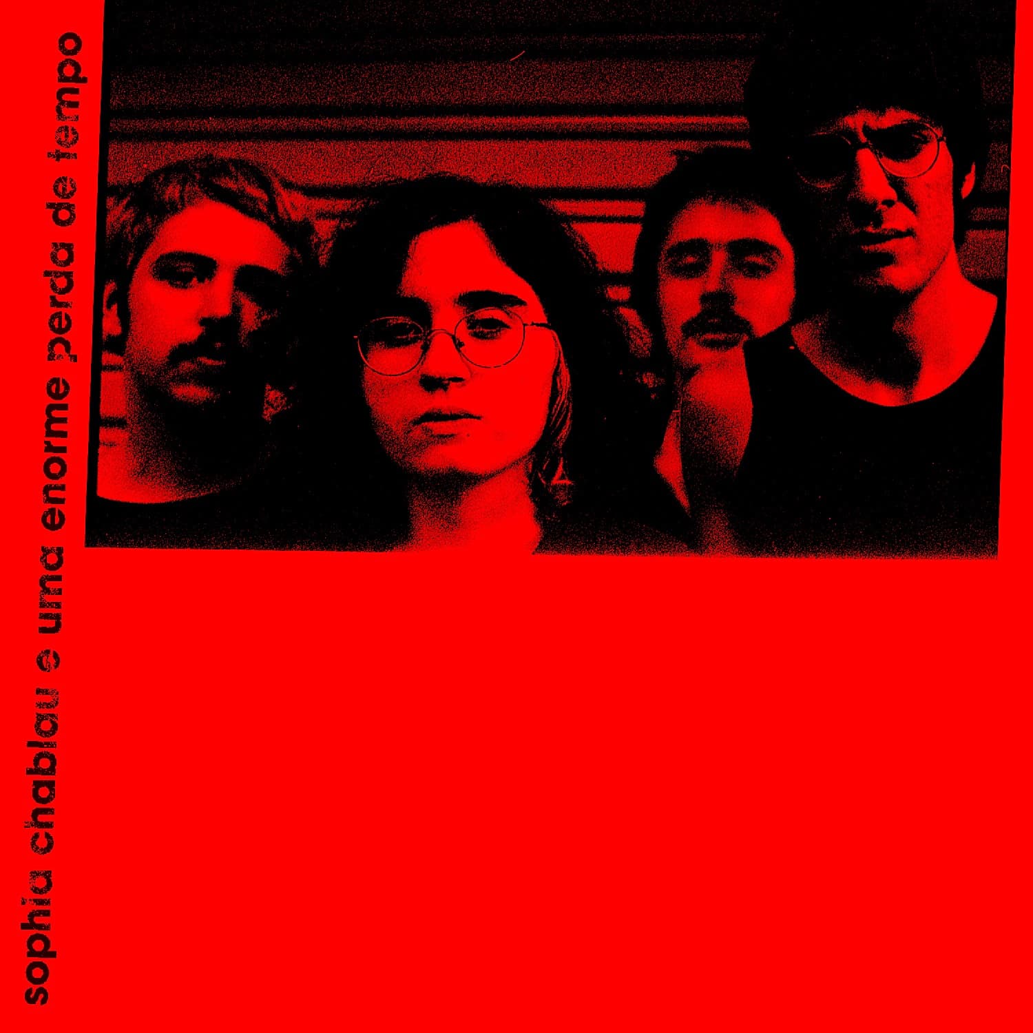 Pochette de Sophia Chablau e Uma Enorme Perda de Tempo